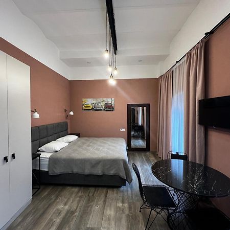 Chikhi Apartment Tbilisi ภายนอก รูปภาพ