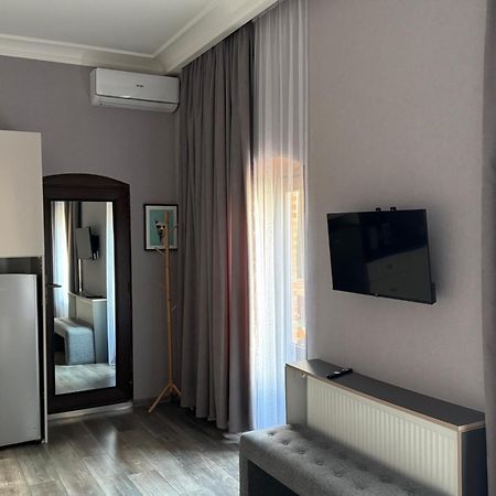 Chikhi Apartment Tbilisi ภายนอก รูปภาพ