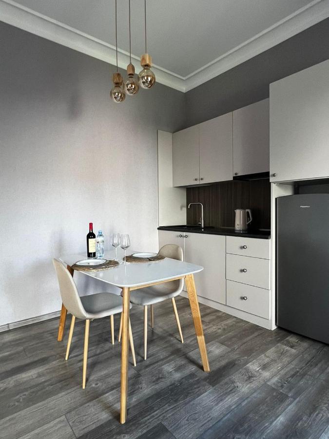 Chikhi Apartment Tbilisi ภายนอก รูปภาพ