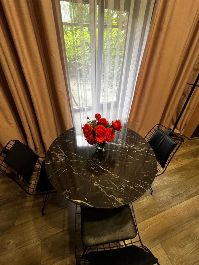 Chikhi Apartment Tbilisi ภายนอก รูปภาพ
