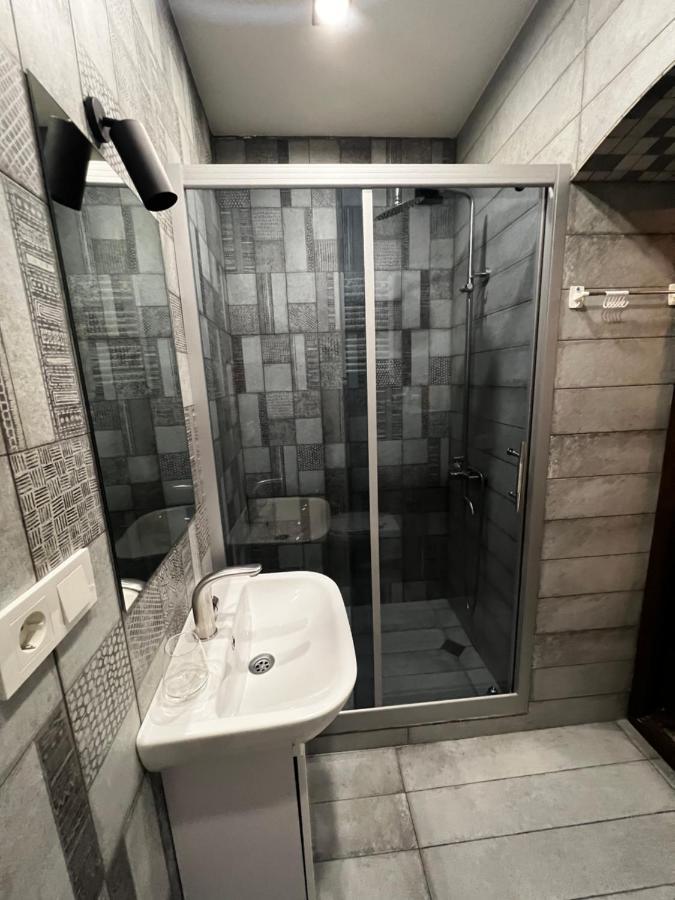 Chikhi Apartment Tbilisi ภายนอก รูปภาพ
