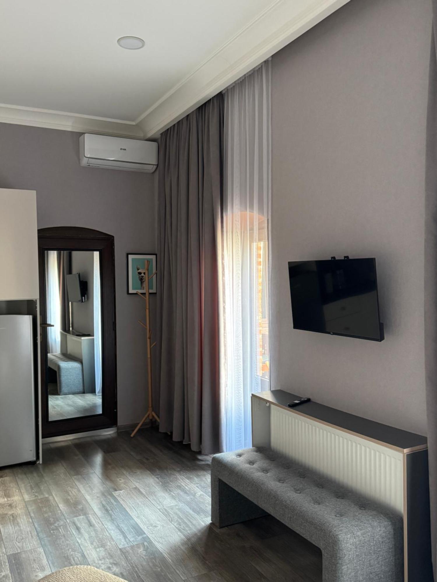 Chikhi Apartment Tbilisi ภายนอก รูปภาพ